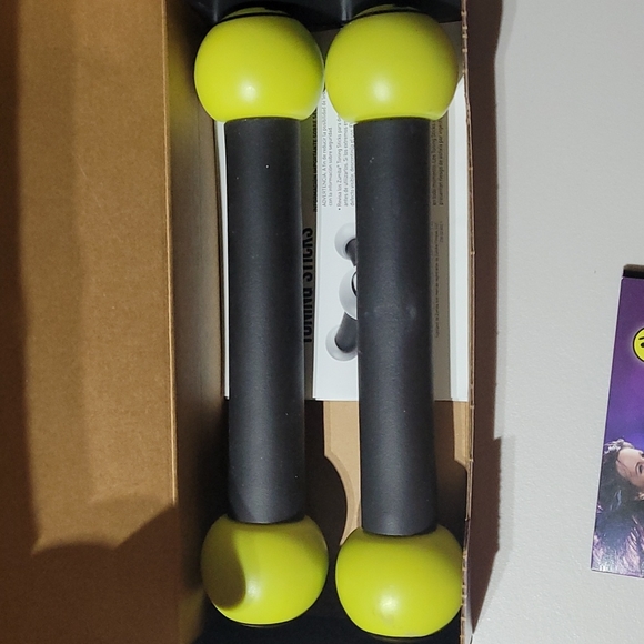 Zumba Exhilarate Body Shaping System - Picture 2 of 8